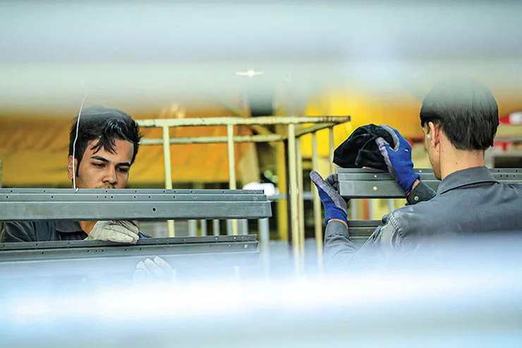 موانع بزرگ مقابل صنایع کوچک