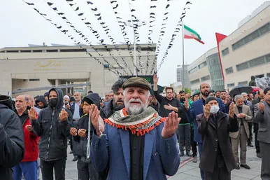 اجتماع صادقیون در مشهد