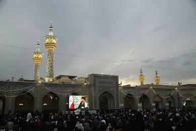 حضور و سخنرانی رهبر انقلاب در اجتماع زائران و مجاوران حرم مطهر رضوی- ۲