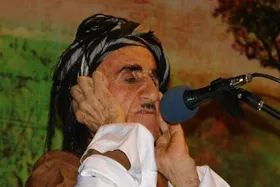 نکوداشت &laquo;خضر قادری&raquo; استاد ۱۰۹ ساله موسیقی کردستان در یک جشنواره