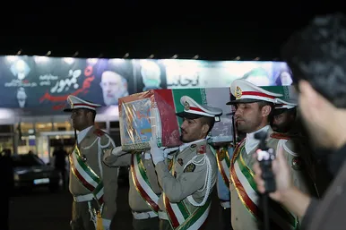 استقبال از پیکر شهید امیر عبدالهیان در مشهد