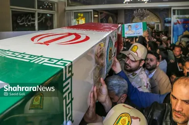 گزارش تصویری | تشییع پیکرهای مطهر ۴ شهید مرزبانی و دفاع مقدس در مشهد (۷ بهمن ۱۴۰۳)