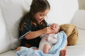 فاصله سنی بین بچه&zwnj;ها چند سال باشد؟