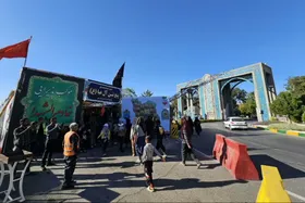 برپایی موکب جامع خدمت&zwnj;رسانی به زائران پیاده در ورودی آرامستان بهشت&zwnj;رضا (ع)