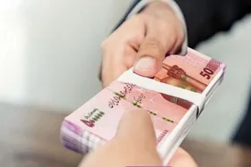 چرا قرض گرفتن مکروه است؟