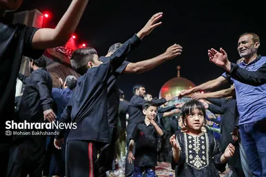گزارش تصویری | «حسینیه حرم» میزبان عزاداران هندوستانی و پاکستانی