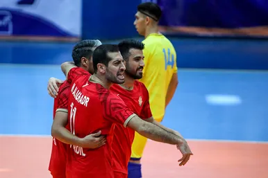 لیگ برتر فوتسال | مسابقه فرش آرا مشهد و کراپ قزوین