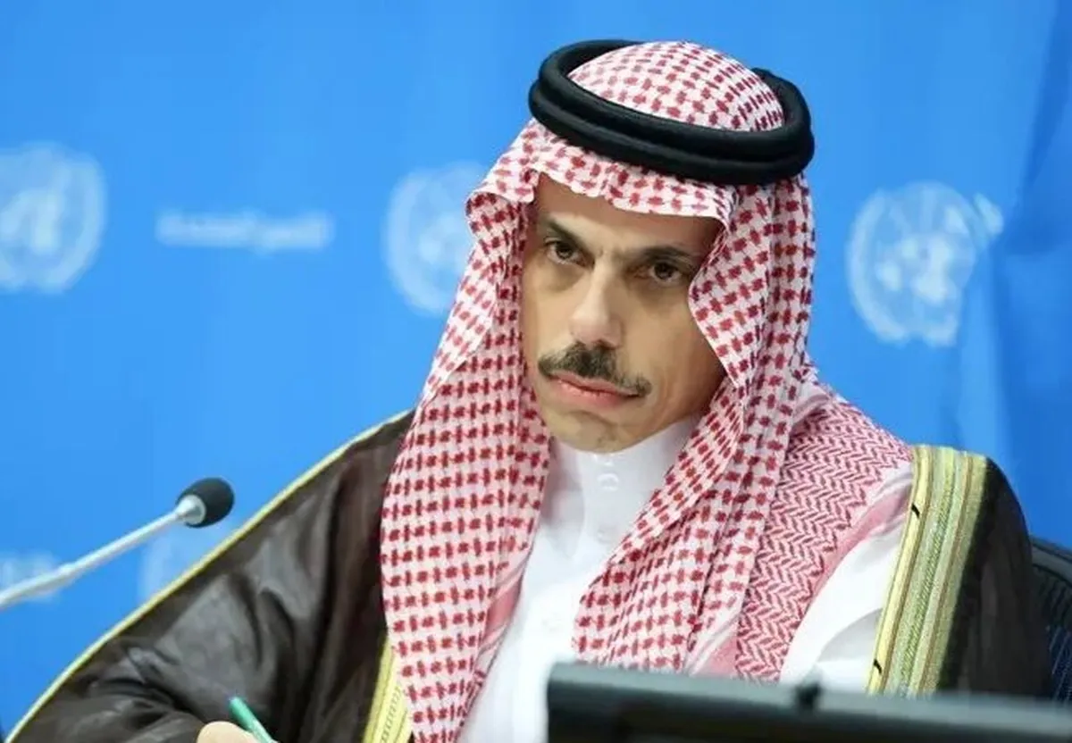 تأکید وزیر خارجه عربستان بر حمایت از آتش‌بس و بازسازی نوار غزه