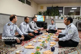 ویدئو| روایتی از افطار آتش&zwnj;نشانان مشهدی با طعم آژیر اعلام حریق