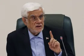 عارف: پاسخ ما به ادعای ترامپ درباره تنگه هرمز همان &laquo;غلط کردی&raquo; است + فیلم