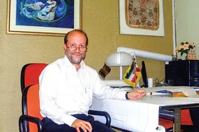 درباره پرویز اسکندرپور خرمی، هنرمندی که ۲۰ سال نگارگری در مشهد تدریس کرد