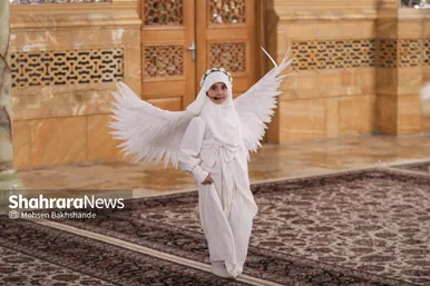 گزارش تصویری | ضیافت افطار دختران روزه اولی در حرم مطهر امام رضا(ع)