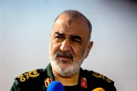 سردار سلامی: به زودی از شهر&zwnj;های موشکی و پهپادی رونمایی می&zwnj;شود| هیچ دشمنی نمی&zwnj;تواند ادعای حضور در ایران را داشته باشد