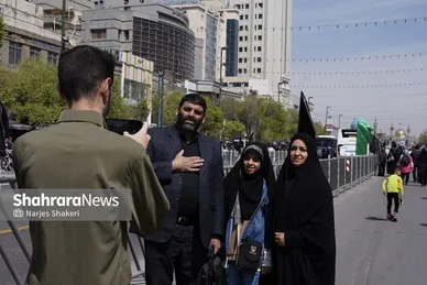 گزارش تصویری | حال و هوای خیابان‌های اطراف حرم مطهر رضوی در لحظه تحویل سال ۱۴۰۴
