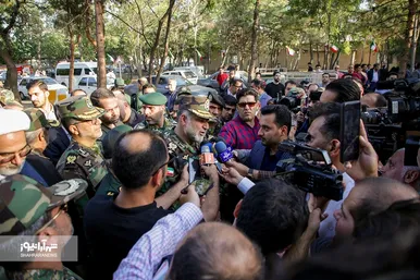 آیین بازگشایی معابر پادگان لشکر ۷۷