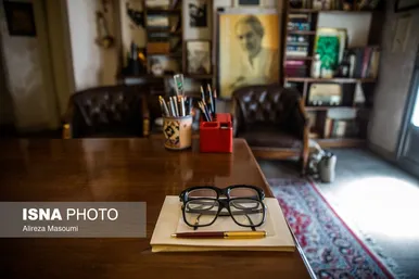 گزارش تصویری | دفتر کار احمد محمود در نارمک تهران
