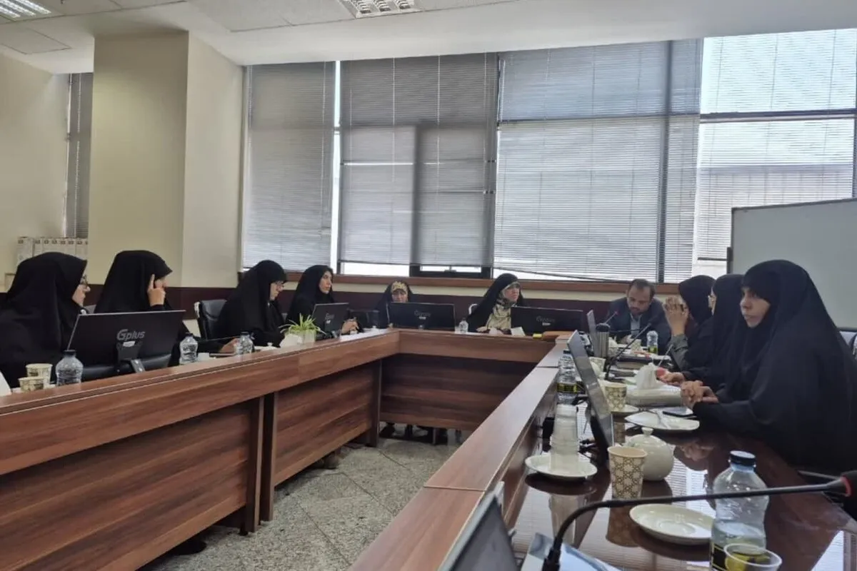 تربیت بانوان کنشگر بین‌المللی، اولویت مهمی برای دوران پساجنگ تحمیلی رژیم صهیونیستی به ایران