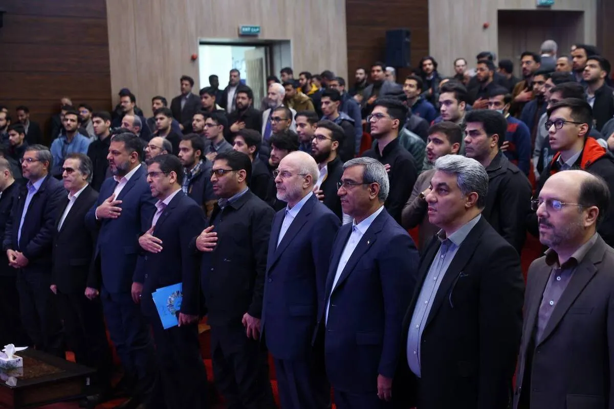 مراسم روز دانشجو با حضور قالیباف، رئیس مجلس، در دانشگاه فردوسی مشهد برگزار شد (۱۵ آذر ۱۴۰۴)