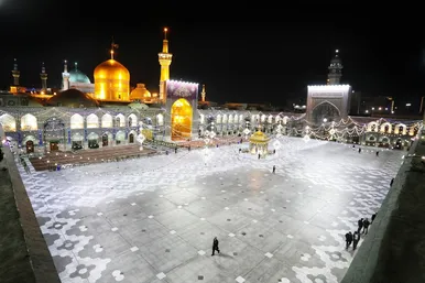 بازگشایی صحن انقلاب حرم مطهر رضوی در آستانه نیمه شعبان