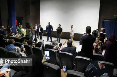 اکران مردمی فیلم «دوزیست»