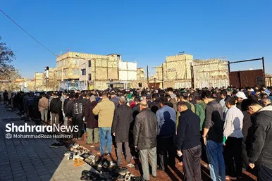 گزارش تصویری | نماز عید سعید فطر مهاجران افغانستانی در محله گلشهر مشهد