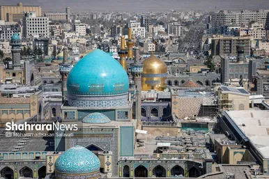 گزارش تصویری | لحظه تحویل سال در حرم مطهر امام رضا (ع)