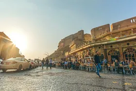 دینار جای دلار را در عراق می&zwnj;گیرد