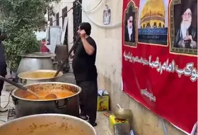 ویدئو | همدلی مشهدی&zwnj;ها با مردم لبنان در موکب الرضا(ع) منطقه زینبیه دمشق