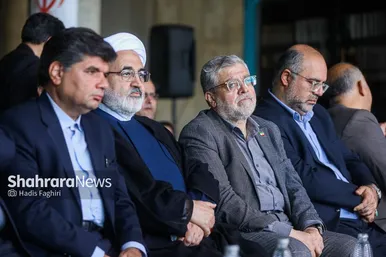 گزارش تصویری |رونمایی از ۲۵ دستگاه اتوبوس جدید و بازسازی شده سازمان اتوبوسرانی مشهد