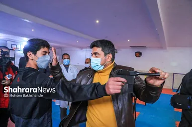 بازدید جواد فروغی مدال آور المپیک ۲۰۲۰ توکیو از آسایشگاه شهید بهشتی مشهد‎‎