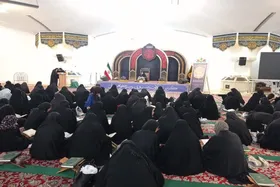 عرض ارادت بانوان رضوی به محضر امام رضا(ع) با برپایی محفل قرآنی