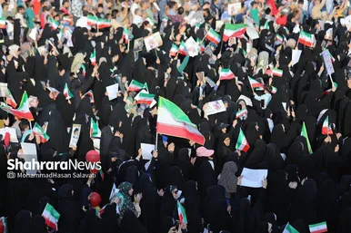 هوادارن سعید جلیلی در انتظار حضور او در استادیوم تختی مشهد