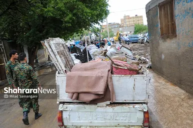 عکس‌هایی از خیابان سپاه در محله سیدی مشهد ۴۸ ساعت پس از سیل