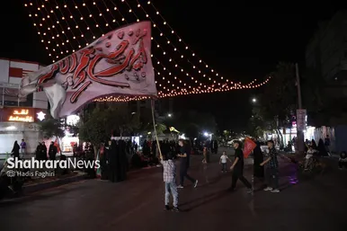 گزارش تصویری | یکصدوپنجاه‌وپنجمین شب حضور مردم مشهد در خیابان (۱۱ مرداد ۱۴۰۵)