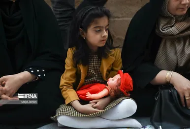 افطاری در کوچه گلچینان یزد