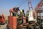 تعمیر جرثقیل در فریمان، حادثه ساز شد + تصاویر