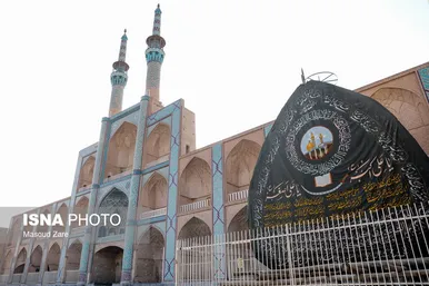 محرم ۱۴۰۴ | عکس‌هایی از عزاداری در دارالعباده یزد