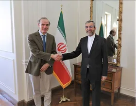 باقری کنی در دیدار با مورا: در صورت واقع&zwnj;گرا بودن آمریکا می&zwnj;توان به توافق دست یافت