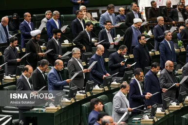 عکس‌هایی از آغاز مجلس دوازدهم توسط هیئت رئیسه سنی