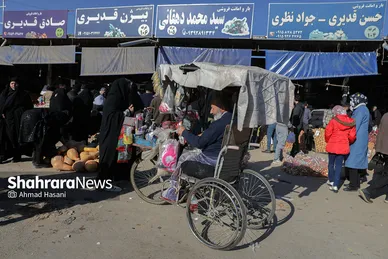 بازار مشهد در آستانه شب یلدا