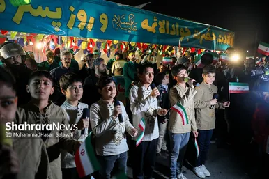 گلباران حرم مطهر رضوی در شب میلاد جوادالائمه (ع)