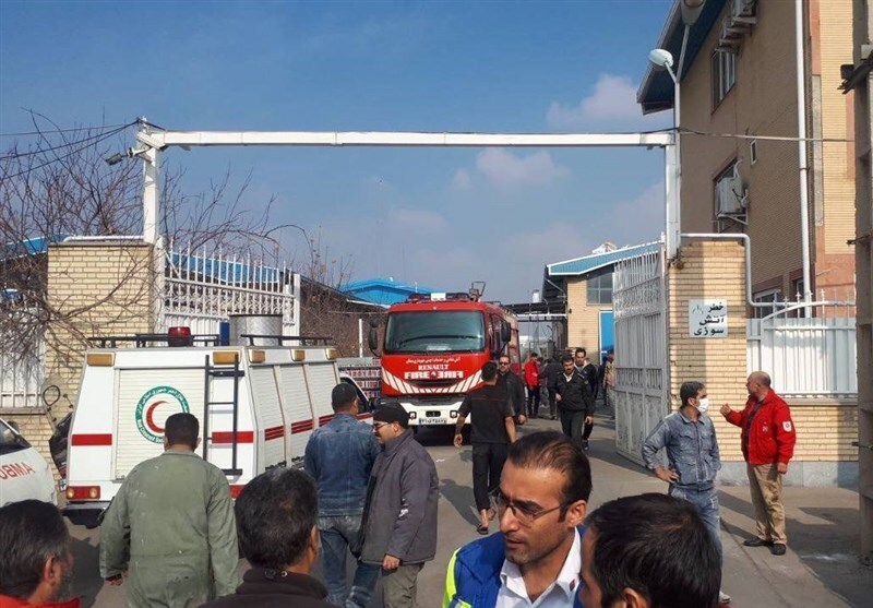 مصدومیت ۶۵ نفر در انفجار کارخانه رنگ‌سازی آذرشهر + تصاویر و جزئیات