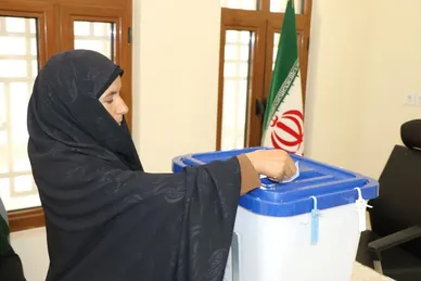 عکس‌هایی از دور دوم چهاردهمین دوره انتخابات ریاست جمهوری ایران در هرات