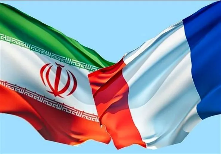 وزیر امور خارجه کشورمان با همتای فرانسوی خود گفت‌وگو کرد
