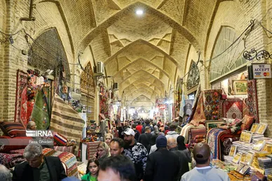 نوروزگردی | تخت جمشید و زندیه