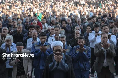 گزارش تصویری | اقامه نماز طلب باران در حرم مطهر رضوی