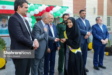 گزارش تصویری | مراسم آغازین سال تحصیلی در دبیرستان دخترانه ذبیح الله هوشیار