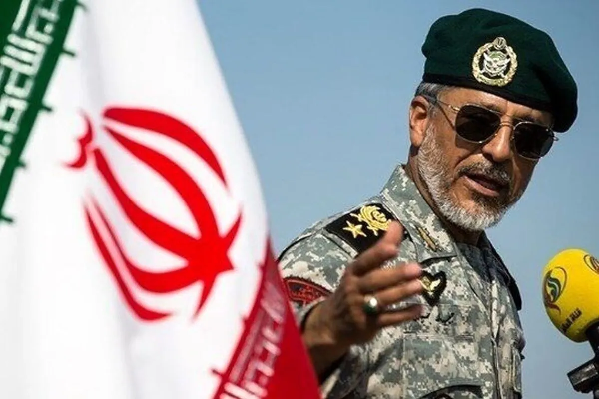 دریادار سیاری: با وجود تمام تحریم‌ها، بهترین و مدرن‌ترین تجهیزات نظامی را داریم