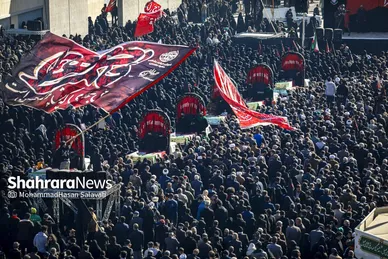 گزارش تصویری | اجتماع عزاداران فاطمی و تشییع پیکر مطهر ۱۳ شهید گمنام دوران دفاع مقدس در مشهد