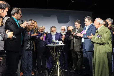 مراسم بزرگداشت استاد علی آزادنیا پیشکسوت تئاتر و سینما